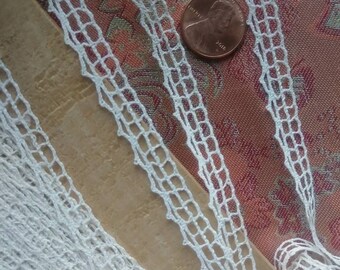 VintageTiny  French bobbin Lace trim Victorian pillows  by the yard dolls .5" narrow edging