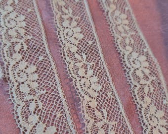 French Val Valenciennes lace edging  Antique Vintage Victorian pillows dolls 4 yards