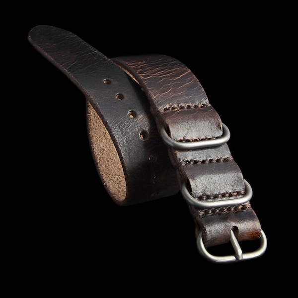 Bracelet de montre en cuir militaire 103 (camouflage) fait main (style 3 anneaux), tannage végétal italien