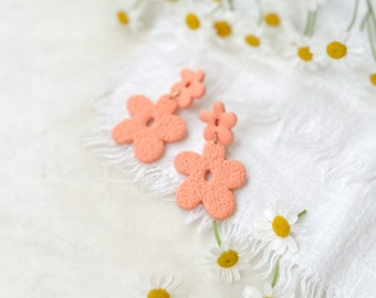 Textured Daisies | Apricot