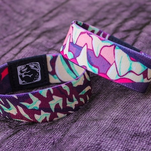 Bared Teeth Wristband