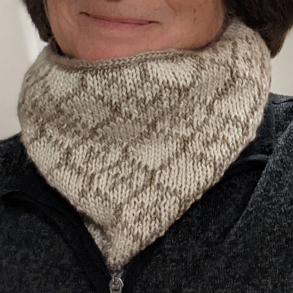 Winding Flowers Cowl Knitting Pattern