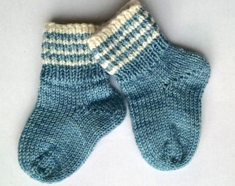 Sweet Baby Socks Booties Knitting Pattern