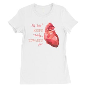 Valentine&#39;s day | Geometric Heart Beating Women T-Shirt