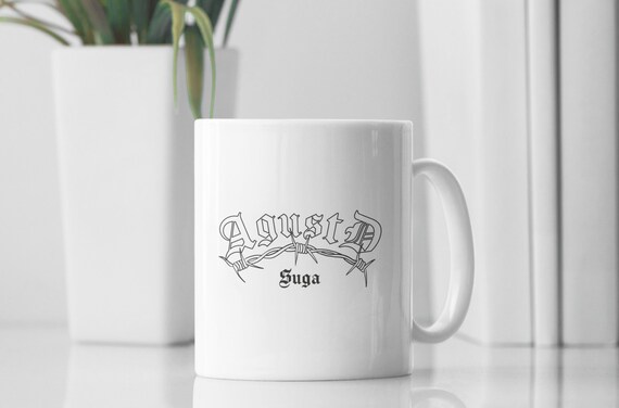 Agust D Suga 11オンス セラミックコーヒーマグ | キュートなK-POP