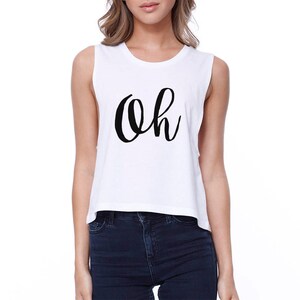 Oh Womens White Sleeveless Crop Shirt Cute Calligraphy Workout Top (JCR092WT)