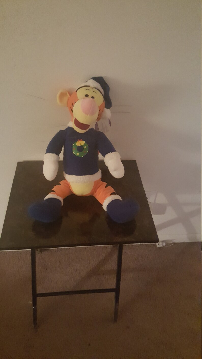 christmas tigger plush