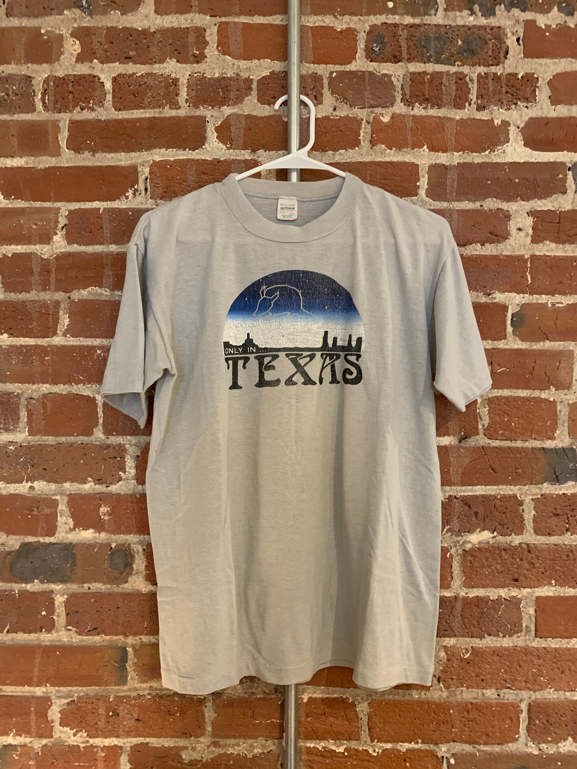 新品　Hanes テキサスダートTシャツ ブラウン Vintage Texas Dirt Shirt Longhorn Hand Dyed with | Depop