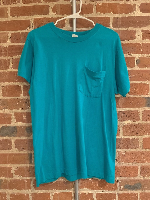 Vintage "Pocket T-Shirt" Turquoise Fruit Of The Lo