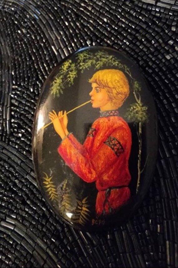 Oval Russian Palekh Brooche