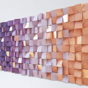 Arte mural de madera: Escultura geométrica 3D morada - Decoración moderna hecha a mano