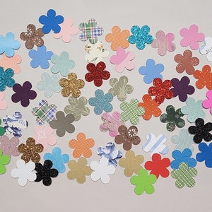 60 fiori di carta / ritagli di carta / ritagli di fiori / assortimento di fiori / abbellimento di fiori / fiori di carta / carta assortita / 1 pollice
