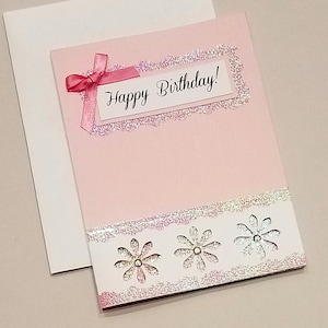 Rosa Blumen Geburtstagskarte / Scrapbook Papier / BlumenAusschnitt / für sie / Unikat / Geschenk / Glitzerkarte / Geburtstagswünsche / Schimmerpapier / Schleife