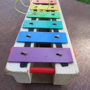 1960&#39;s Vintage Fisher Price Xylophone/Pulling Musical Toy/Rainbow Xylophone/Vintage Kids Toys
