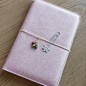 Christmas Planner TN Charm or Clip
