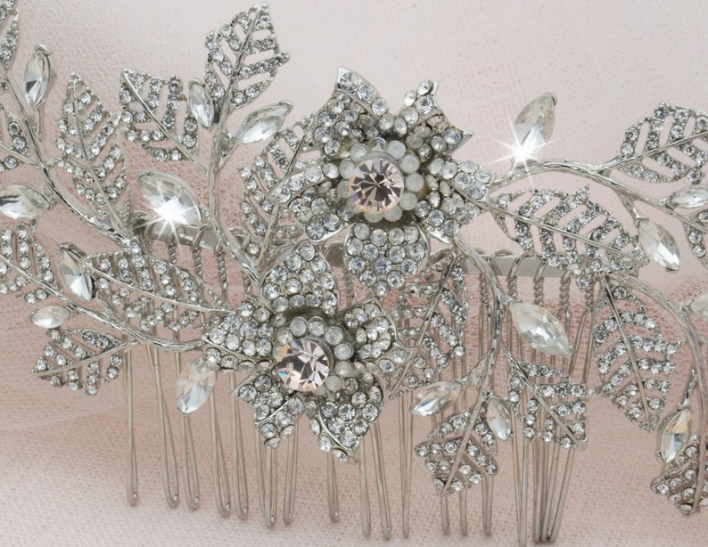 wedding hair clip for bride bridal hair piece silver bride accessory wedding day bridal side headpiece princess bride wedding headpiece