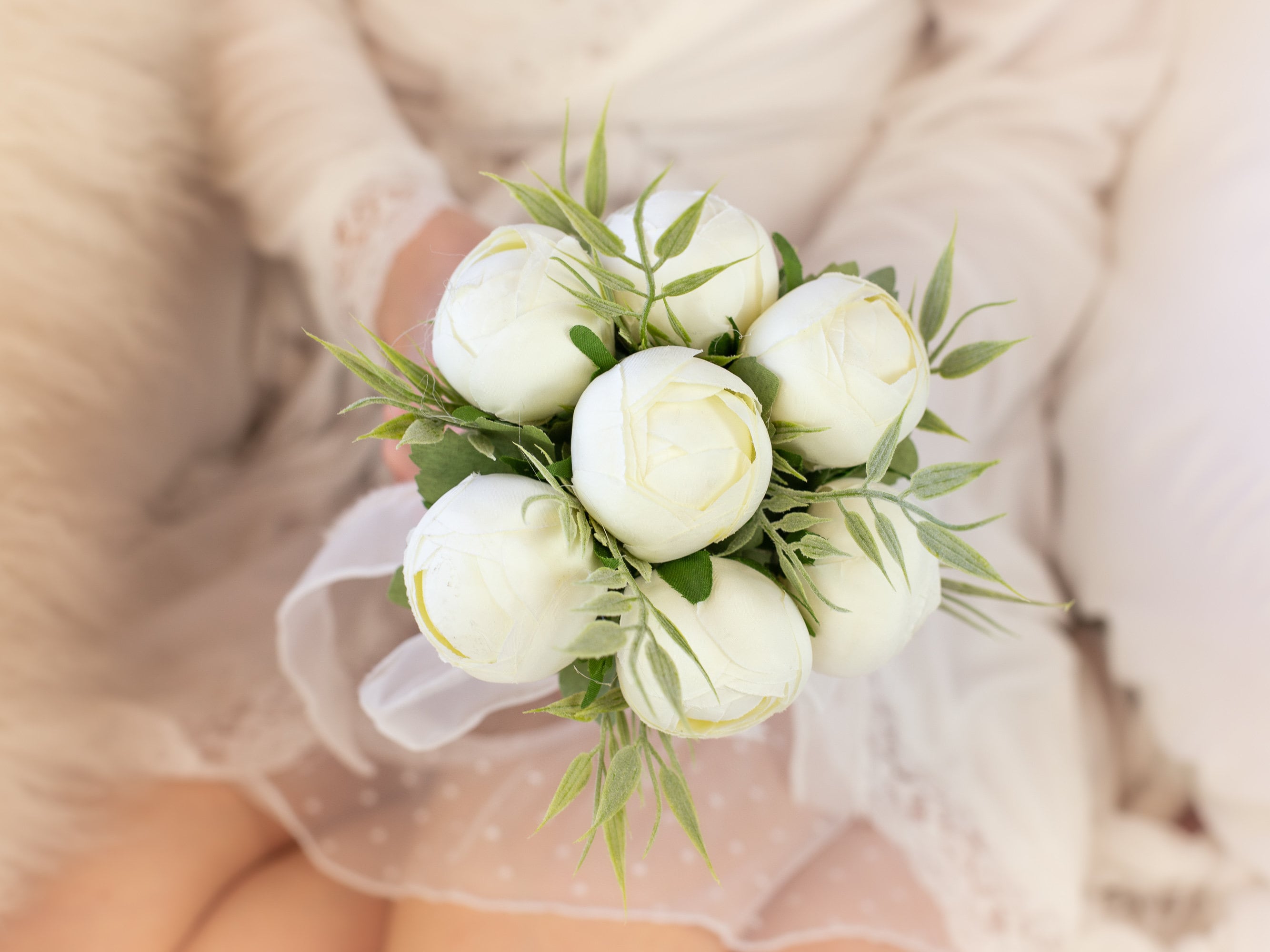 Small bridesmaid best sale bouquets