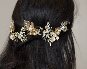 Bridal Headpiece, Gold Flower Hair Comb, Gold Leaf Headpiece, Flower Headpiece, Crystal and Pearl Wedding Hairpiece, Rose Wedding hair comb