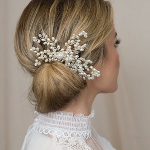 Bridal hair comb Bridal comb Pearl hair comb Wedding Hair piece Bridal headpiece Bridal hair accessories Wedding Hair jewelry Wedding comb