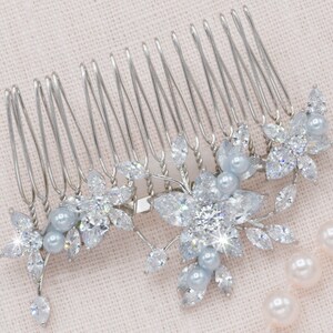Soft Blue Silver Crystal Floral Bridal Hair Comb Pearl Wedding Headpiece Bride Hair Piece Floral Side-comb Jeweled Hairpiece Light Blue Comb