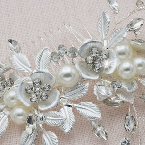 Pearl Wedding Hair Comb: Silver Crystal Bridal Headpiece