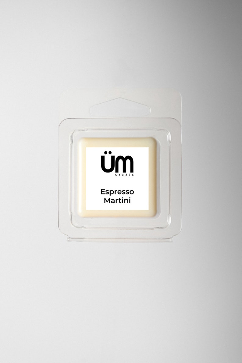 StudioUM Espresso Martini Candle - Thumbnail 2