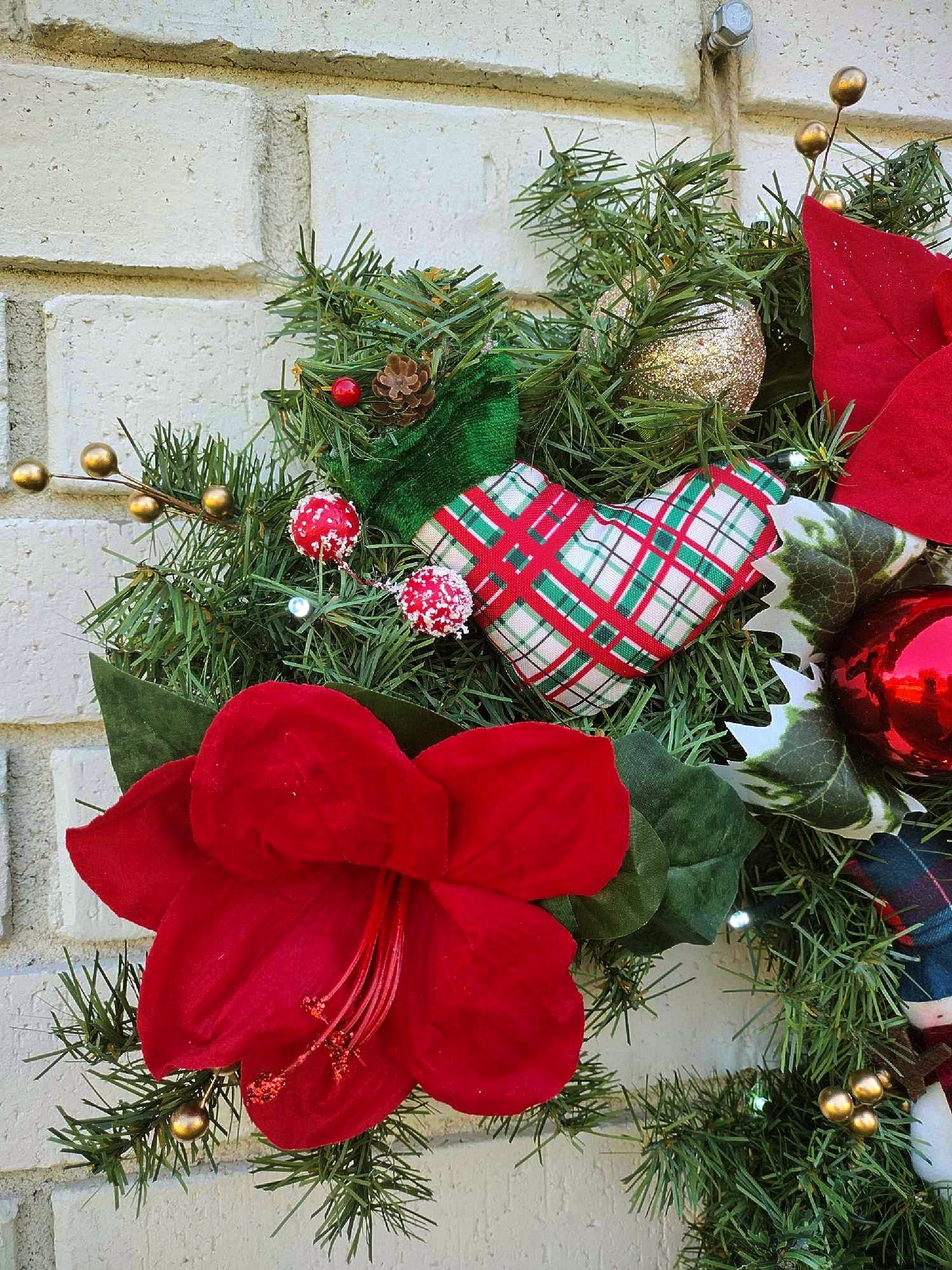 Prelit Christmas Wreath, Candy Cane Christmas Wreath With Lights