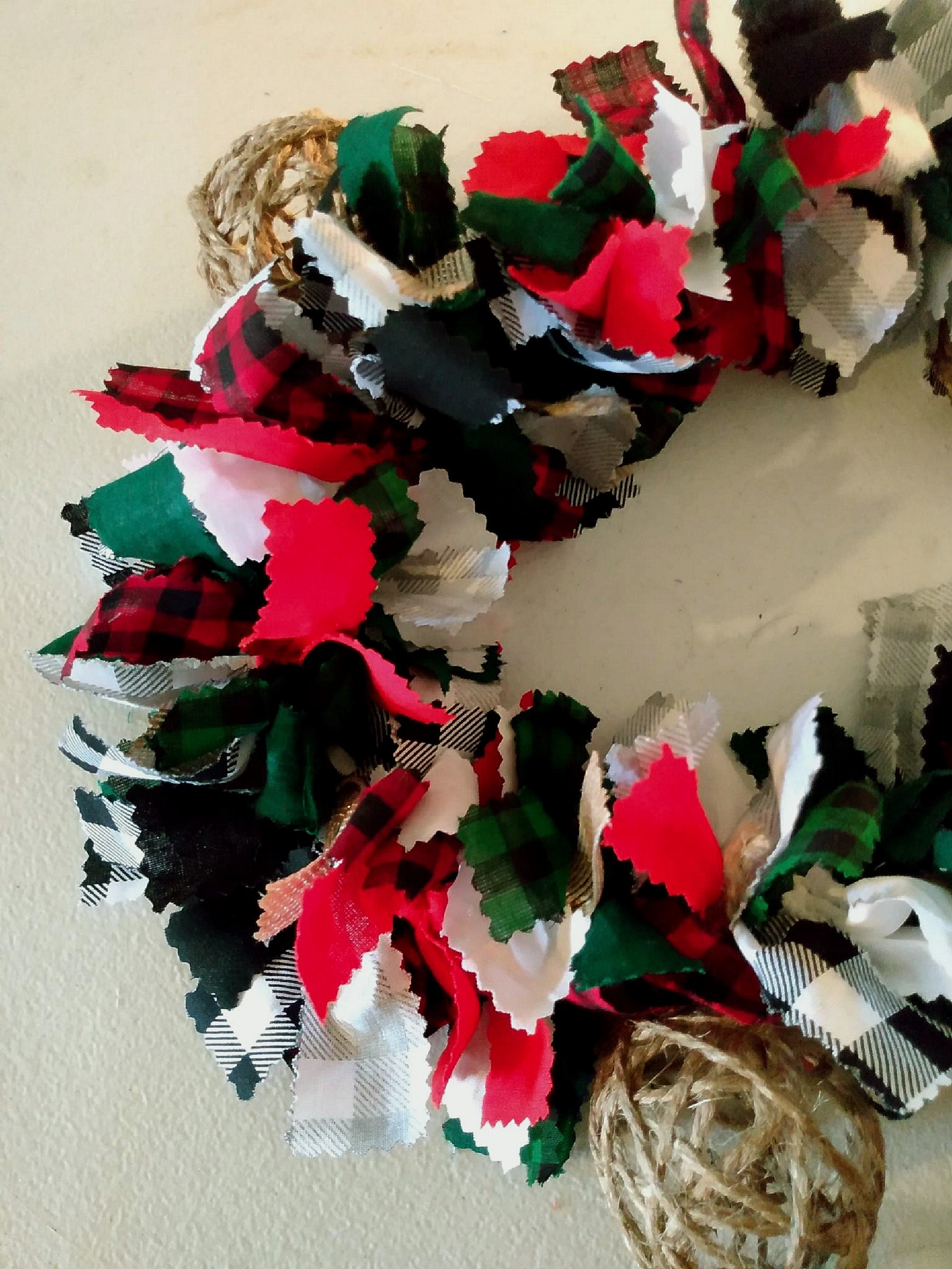 Buffalo Plaid Christmas Garland 6ft Farmhouse Christmas Etsy