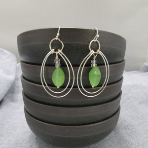 Green Cat&#39;s Eye Wire Loop Earrings