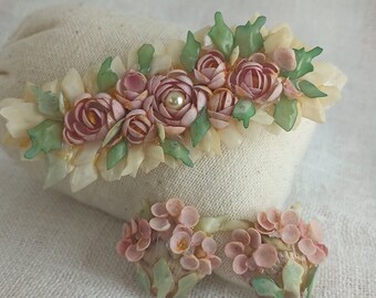 Vintage 1930s-1940s Pink Flower Shell Bar Brooch and Earrings — Summer Tiki Jewelry Set