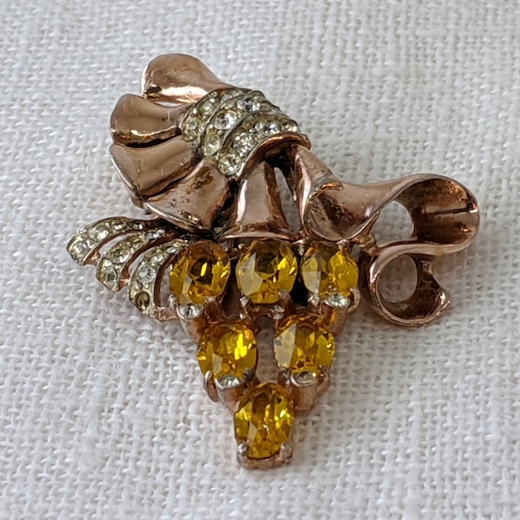 Retro 1940s CoroCraft Rhinestone Dress Clip/Brooch - image 1