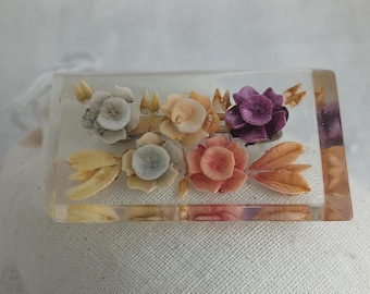 Reverse Carved Lucite Brooch — Vintage 1940s Floral Brooch