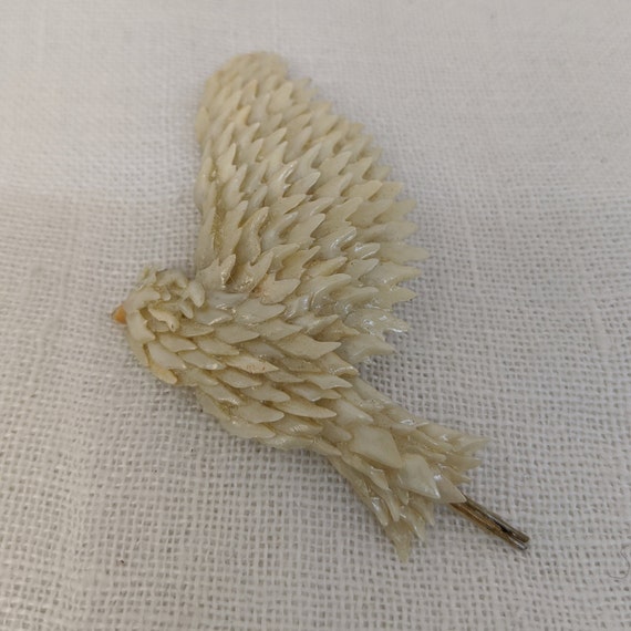 Rare Vintage 1940s White Dove Bird Shell Brooch - image 1