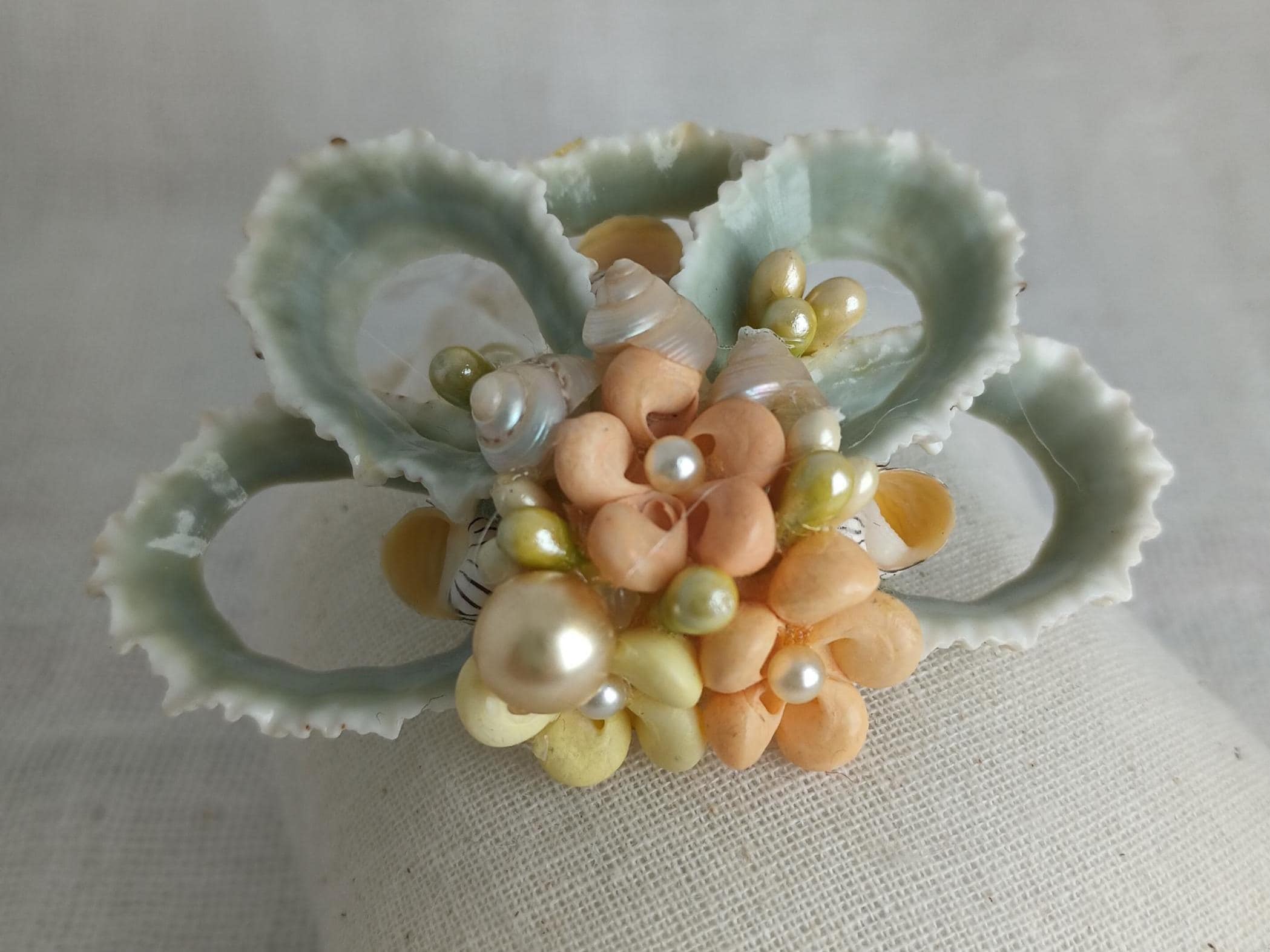 Shell Brooce Vintage 1950s Shell Brooch With Natural Luster Trochus Shells — Mermaid ...