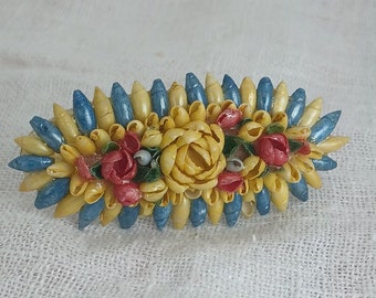 Broche de concha floral amarillo y azul hecho a mano vintage de los años 1930-1940 — Joyería retro Tiki