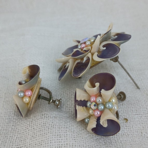 Vintage Mid Century Handmade Purple Shell and Rhi… - image 3