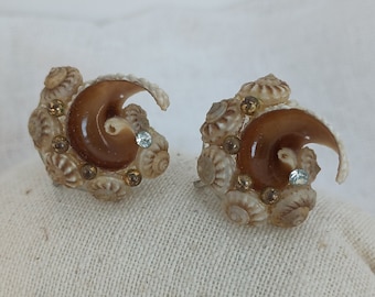 Vintage Tiki Shell Earrings: Rhinestone Screw Backs, 1940s Summer Jewelry