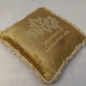 Vintage Canadian Souviner Satin Pincuhion From Moncton New Brunswick — Victorian and Cottagecore Decor or Photo Prop