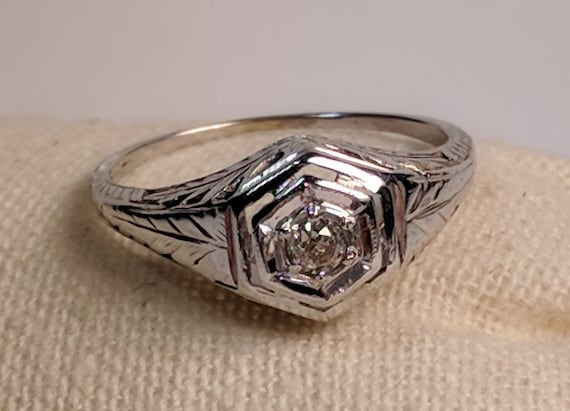 Vintage 1930s Art Deco 14k White Gold Filigree En… - image 1