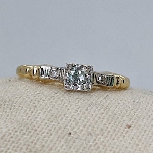 Vintage 1950s Mid Century .25ct Round Diamond Engagement Ring — Vintage 1950s Diamond Ring Size 7