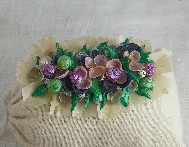 Shell Brooce Vintage Tropical Floral Shell Brooch: Handmade Tiki Jewelry - Etsy