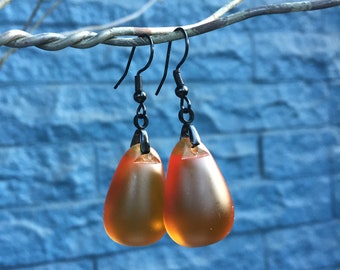 Pendientes vintage de cuentas de lágrima de vidrio de color ámbar, cuentas de vidrio reciclado, ¡regalo perfecto para todos!