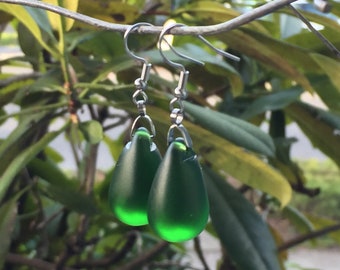 Pendientes de cuentas en forma de lágrima Art-Deco de vidrio verde vintage, regalo del Día de las Madres, regalos para ella, pendientes de vidrio antiguos