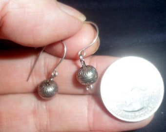 Short Floral NAVAJO NATIVE EARRINGS American Pearls Stamped Bench Bead Sterling Silver Dangle Drop Flower Pearl Vintage Little Foliate Chain