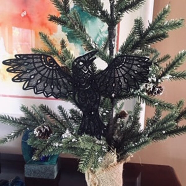 Gothic Black Lace Raven, Black Crow Ornament, Embroidered, Articulating Wings and Tail, Christmas or Halloween, Witchy