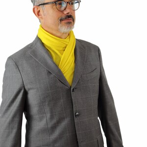 Mens cashmere scarf, Yellow, exclusive gift for him. Long scarf, hand knitted in Nepal with the best cashmere for a warm touch. Autumn scarf