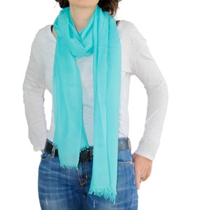 Large soft cashmere scarf, turquoise. Oversized wrap ideal for outdoor dinners and weekend trips. Warm eylure pashmina. Colorful accessory image 2