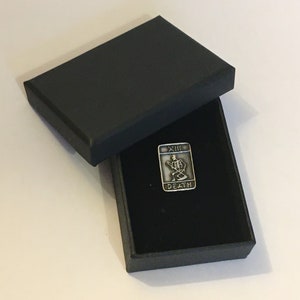 Death Tarot Card Pinabzeichen und Geschenkbox