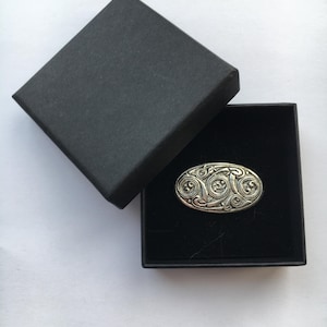 Celtic shield pin badge & gift box
