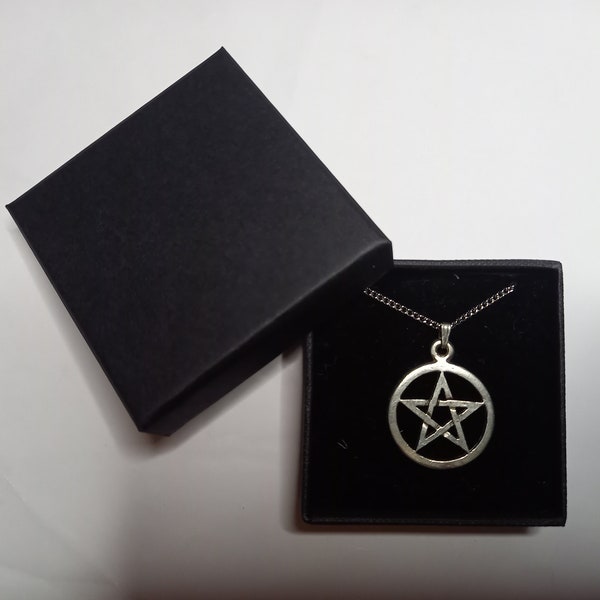 Pentagram pendant and gift box